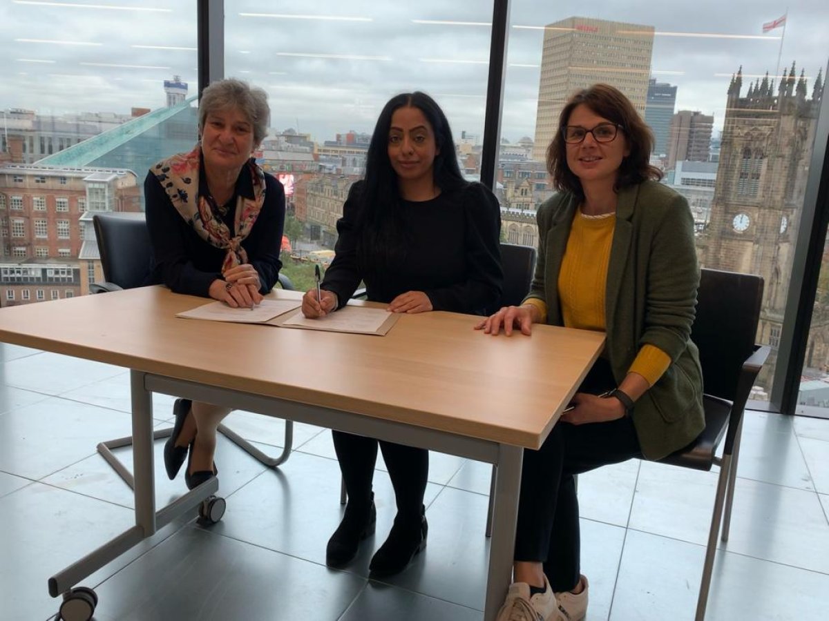 Image of the signing of the VCFSE Accord