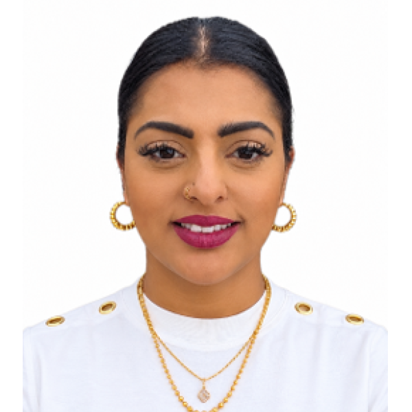 Photo of Uzma Iqbal 